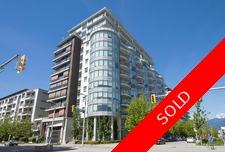 False Creek Olympic Village  Apartment for sale: The Sails 1 bedroom 864 sq.ft. (Listed 2018-08-14)